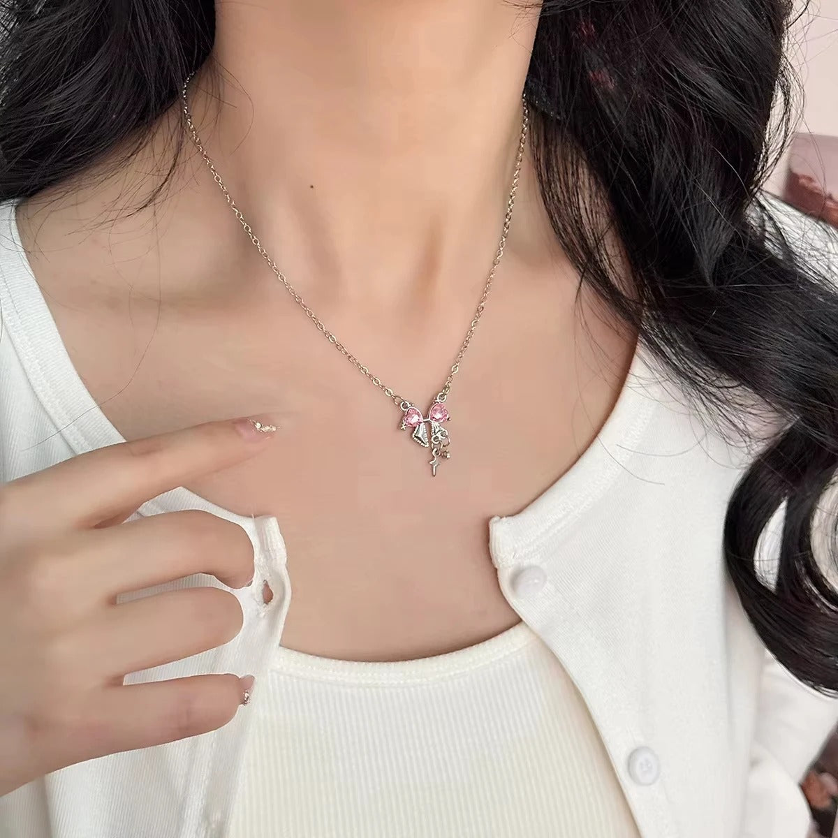 Sweet Pink Bow Necklace Ladies Fashion Sparkling Rhinestone Star